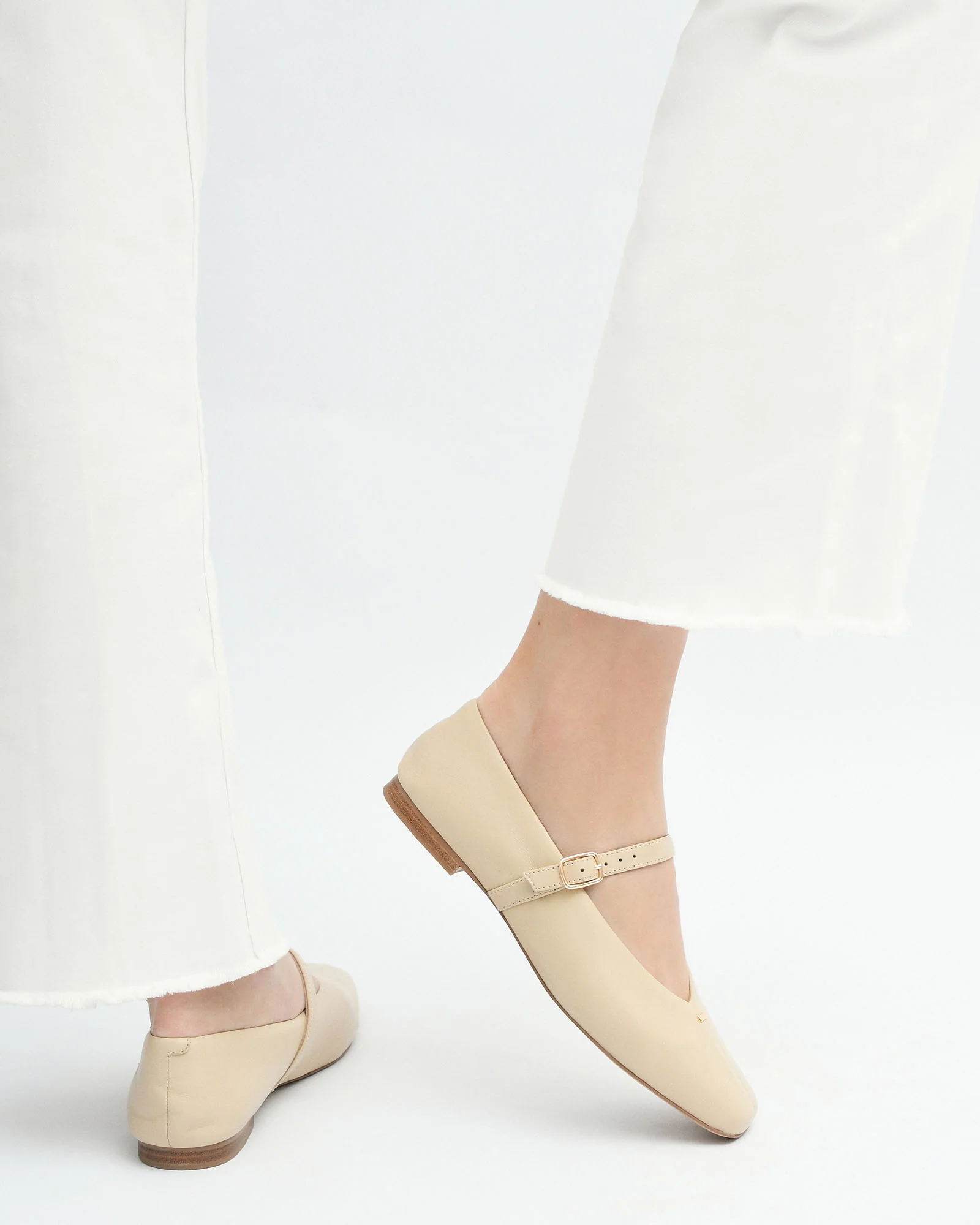 APRIL CASUAL FLATS SAND LEATHER - Image 7