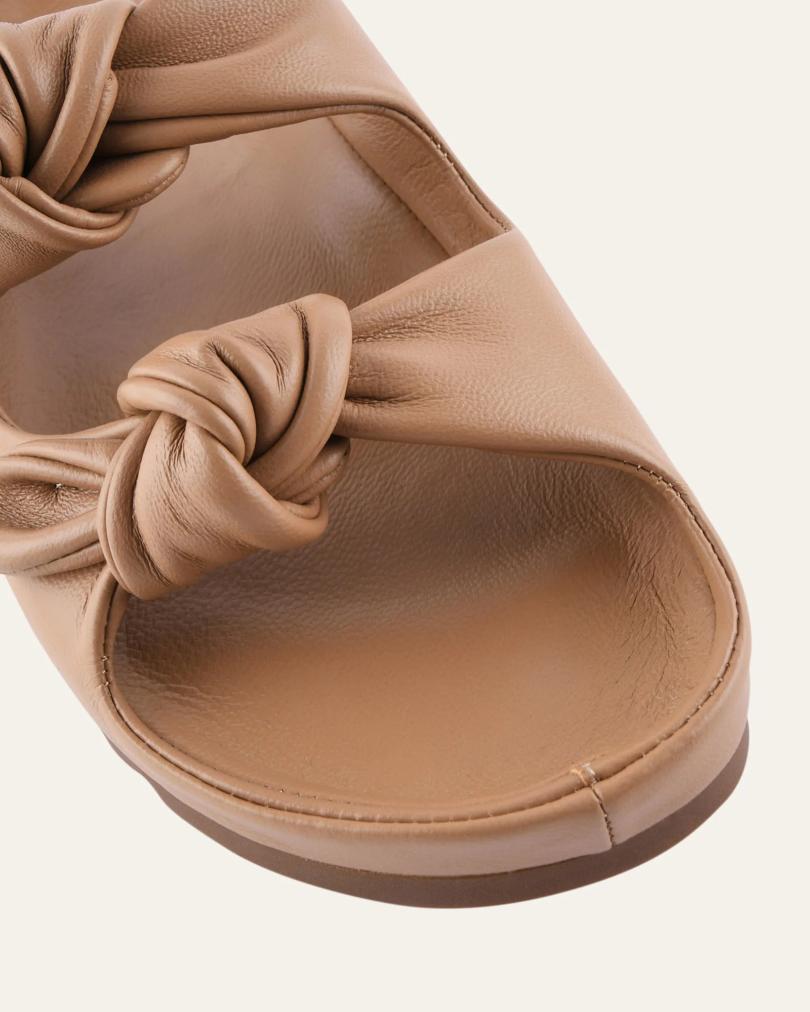 BLOSSOM FLAT SANDALS TAN LEATHER - Image 3