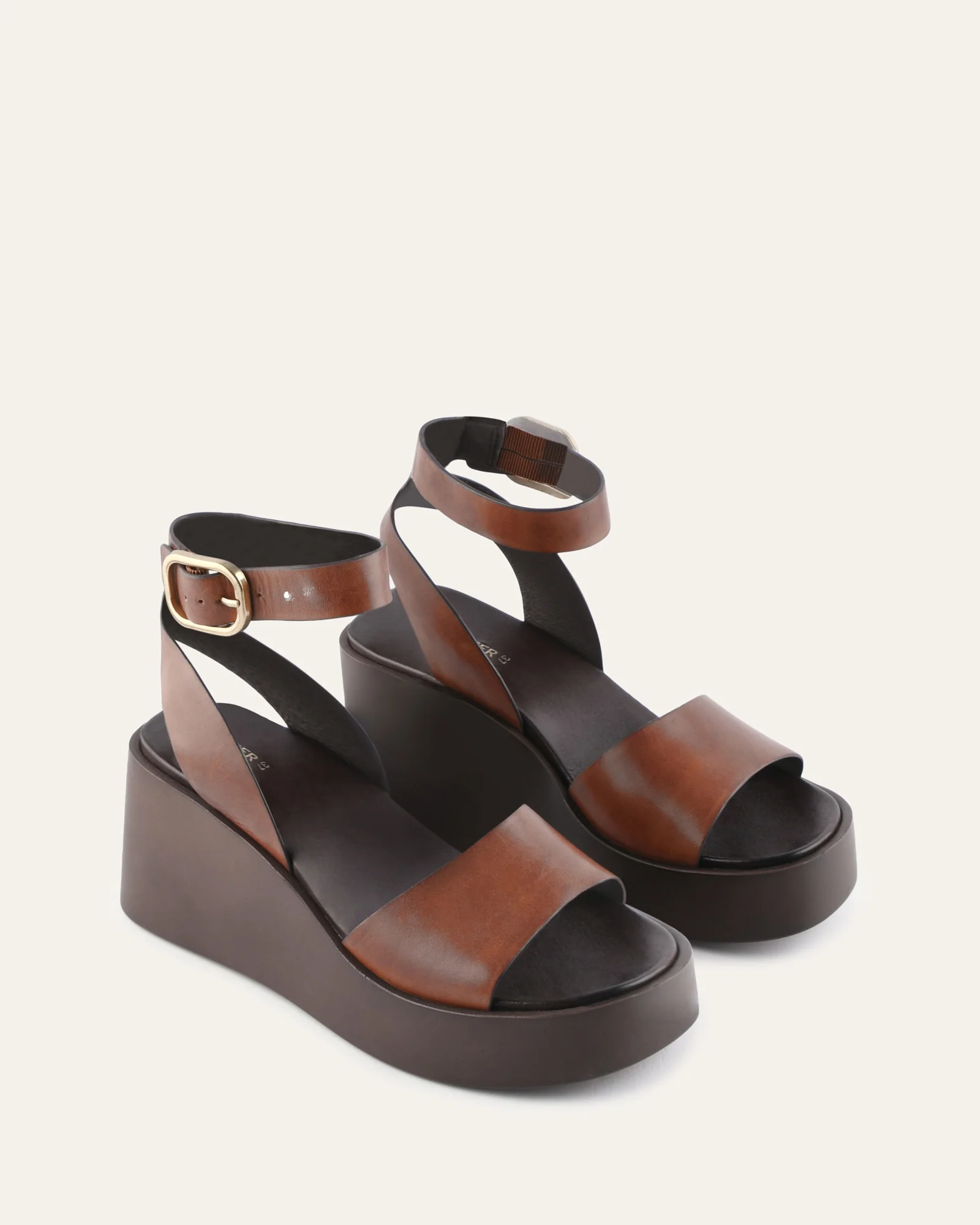 CASSIE MID WEDGE SANDALS BRANDY LEATHER - Image 3