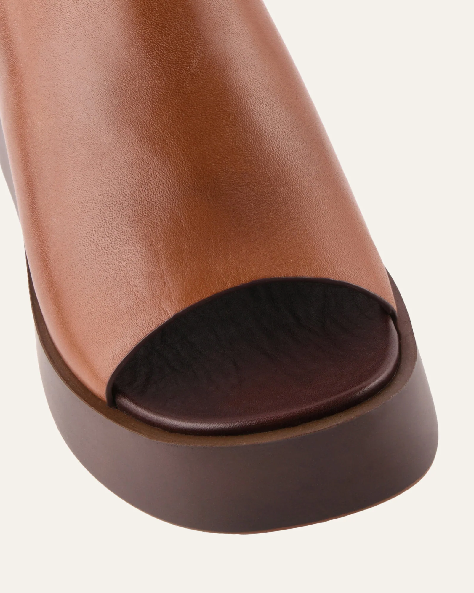 CHERRY MID WEDGE SANDALS BRANDY LEATHER - Image 4