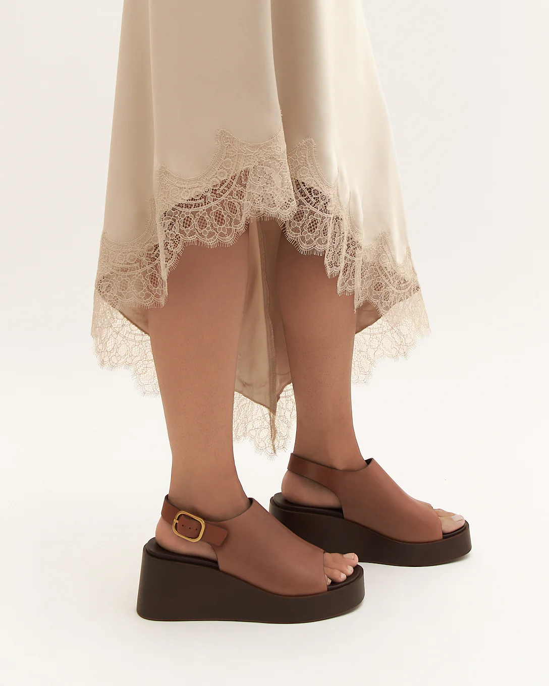 CHERRY MID WEDGE SANDALS BRANDY LEATHER - Image 7