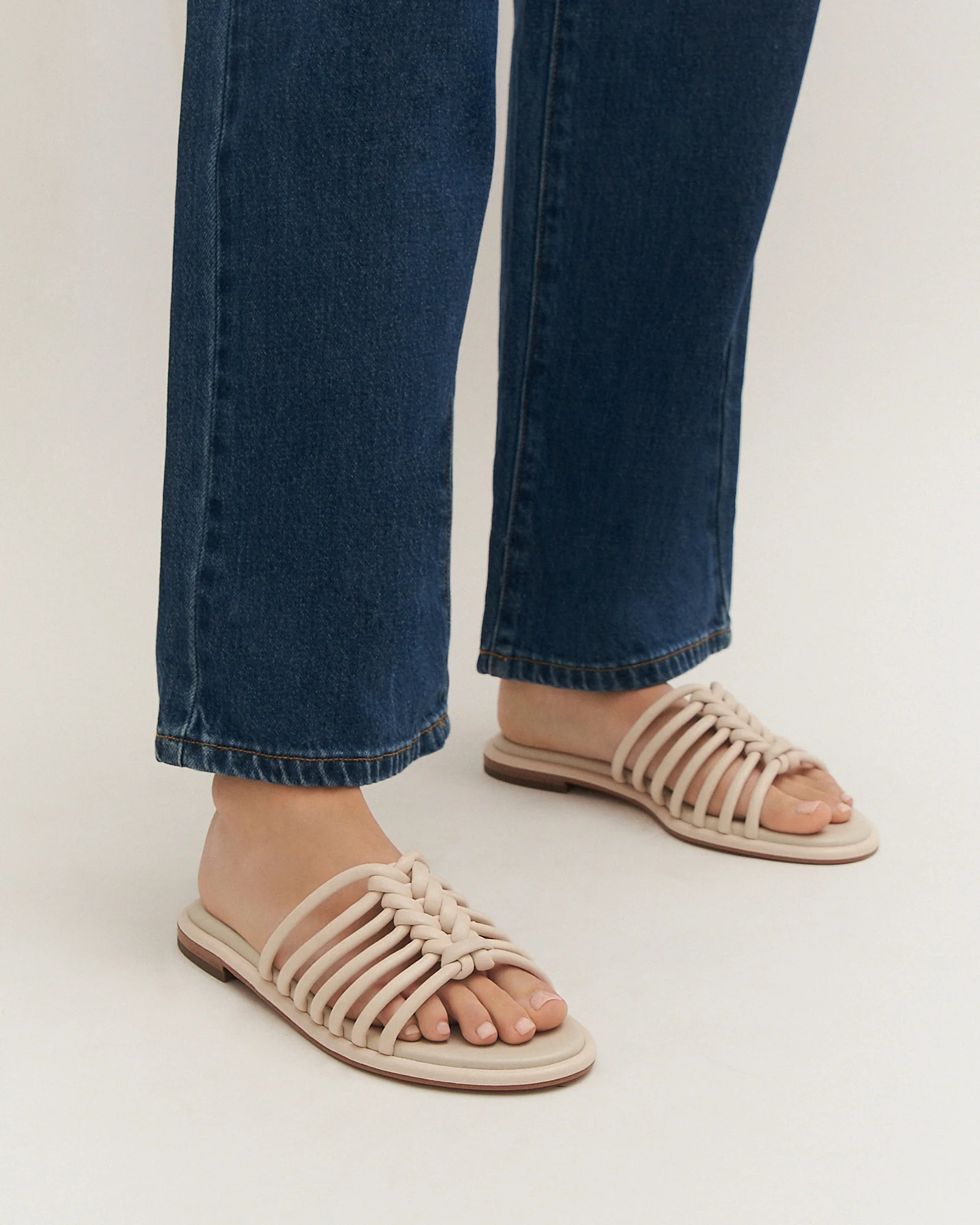 CHIA FLAT SANDALS OFF WHITE LEATHER - Image 7