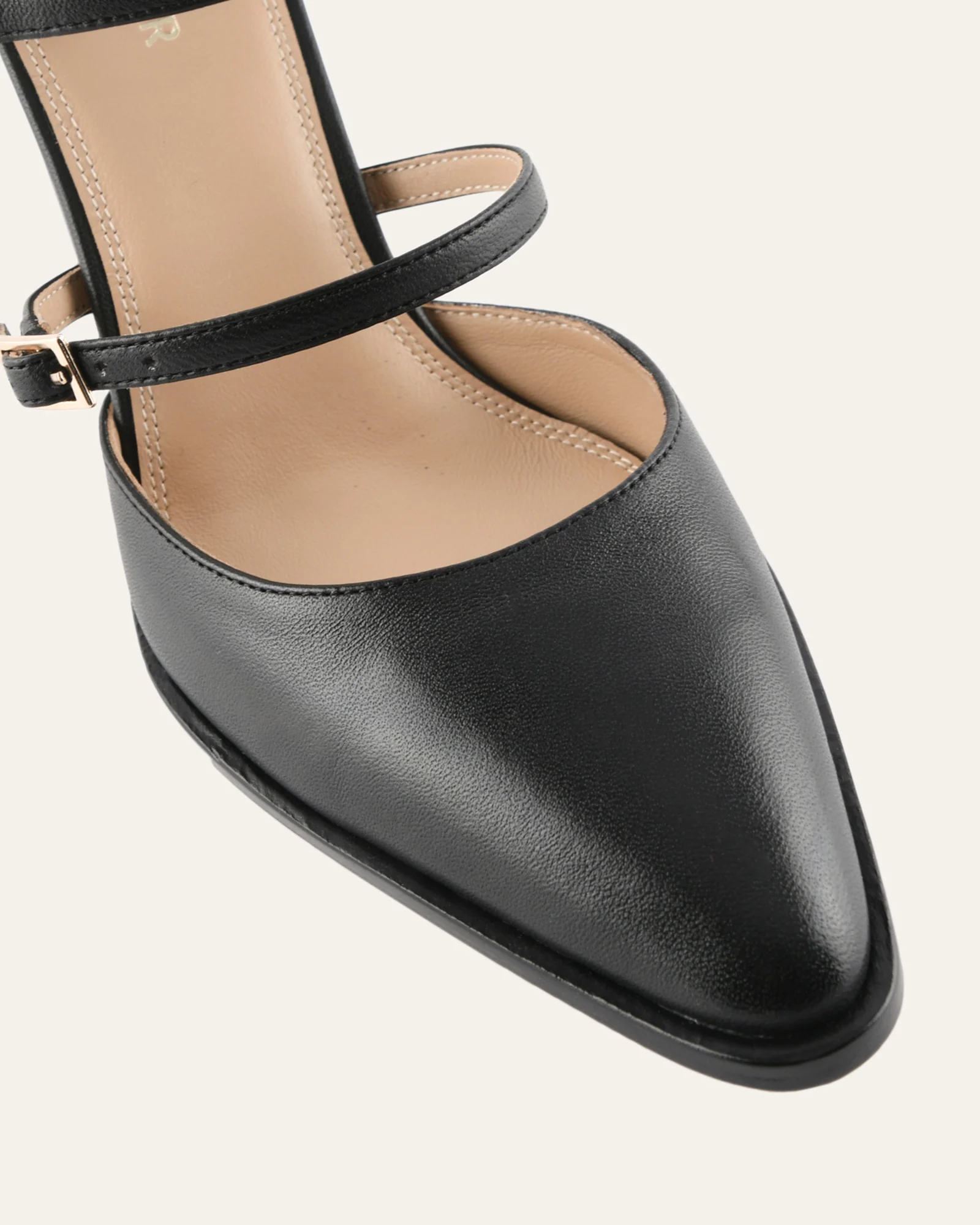 COMET HIGH HEELS BLACK LEATHER - Image 4
