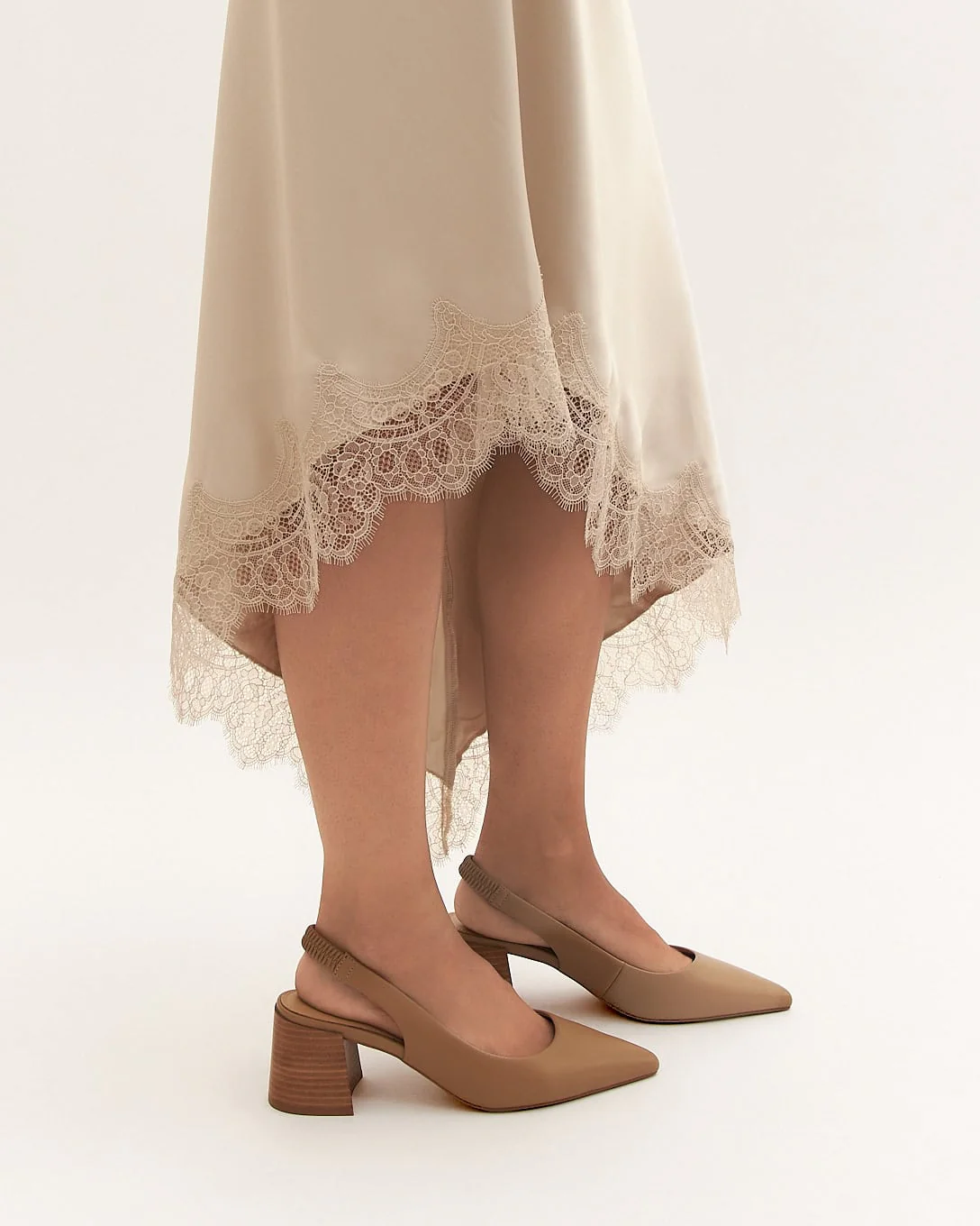 GLIDE MID HEELS TAN LEATHER - Image 2