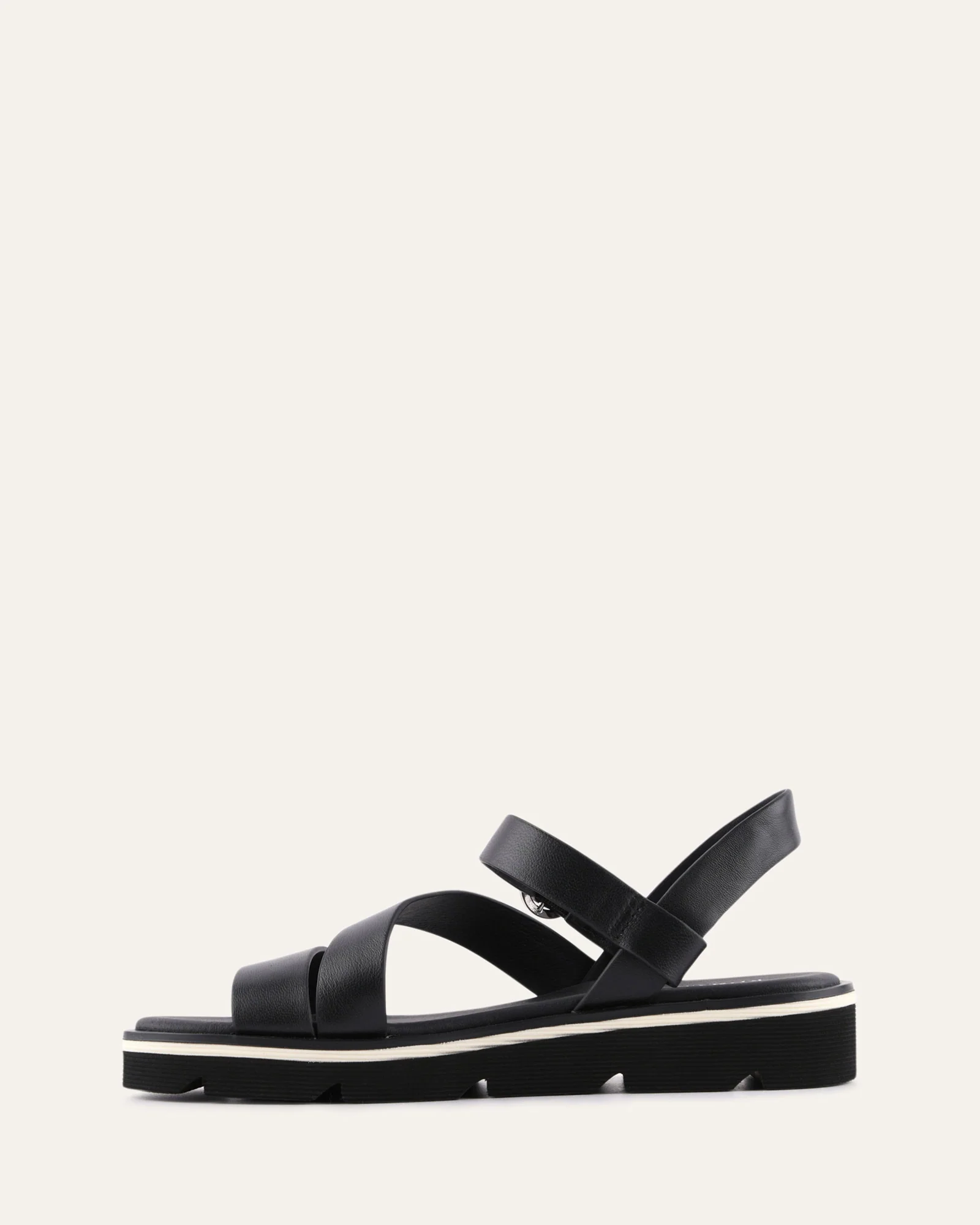 IONA FLAT SANDALS BLACK LEATHER - Image 6