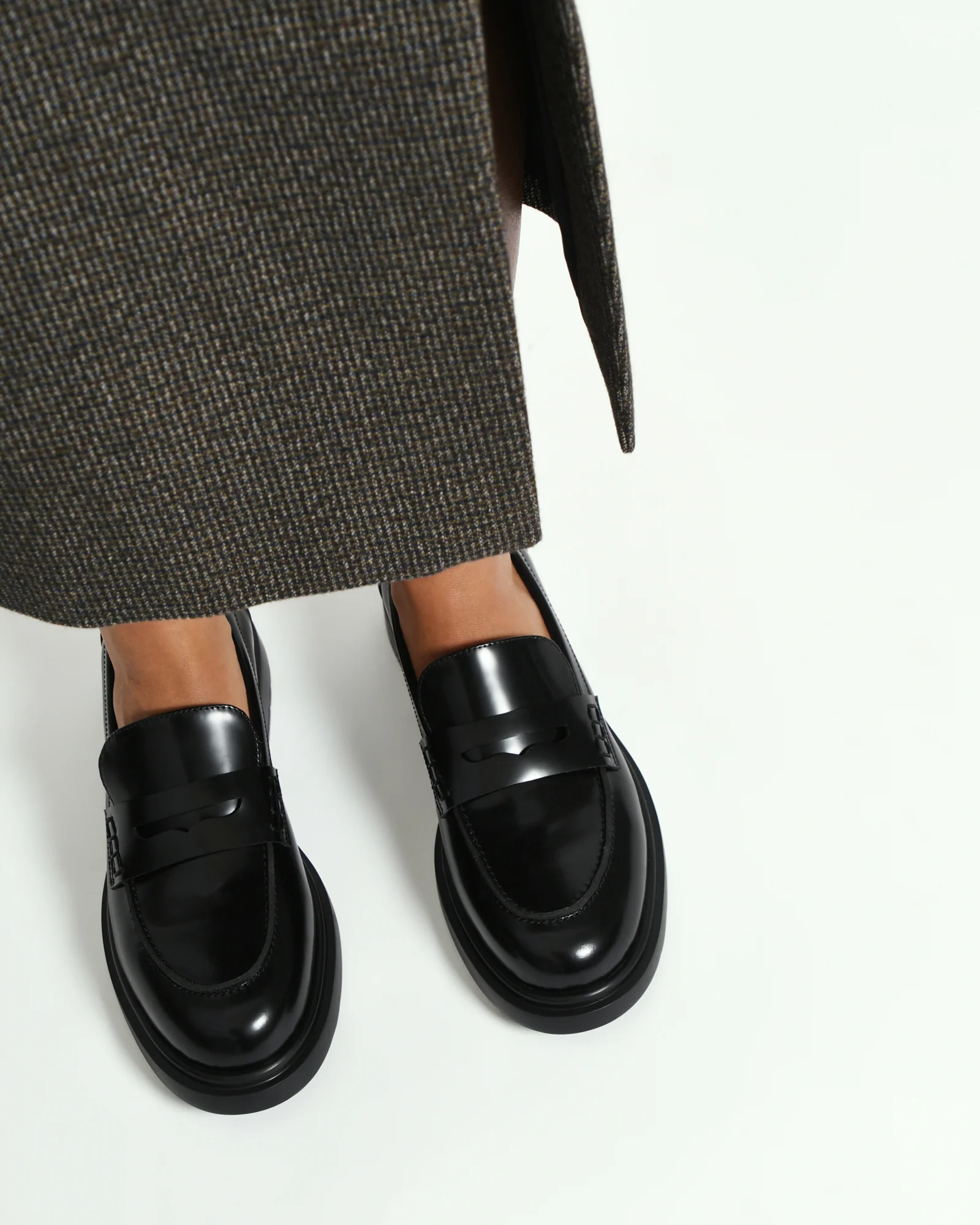 JARVIS LOAFERS BLACK LEATHER - Image 8