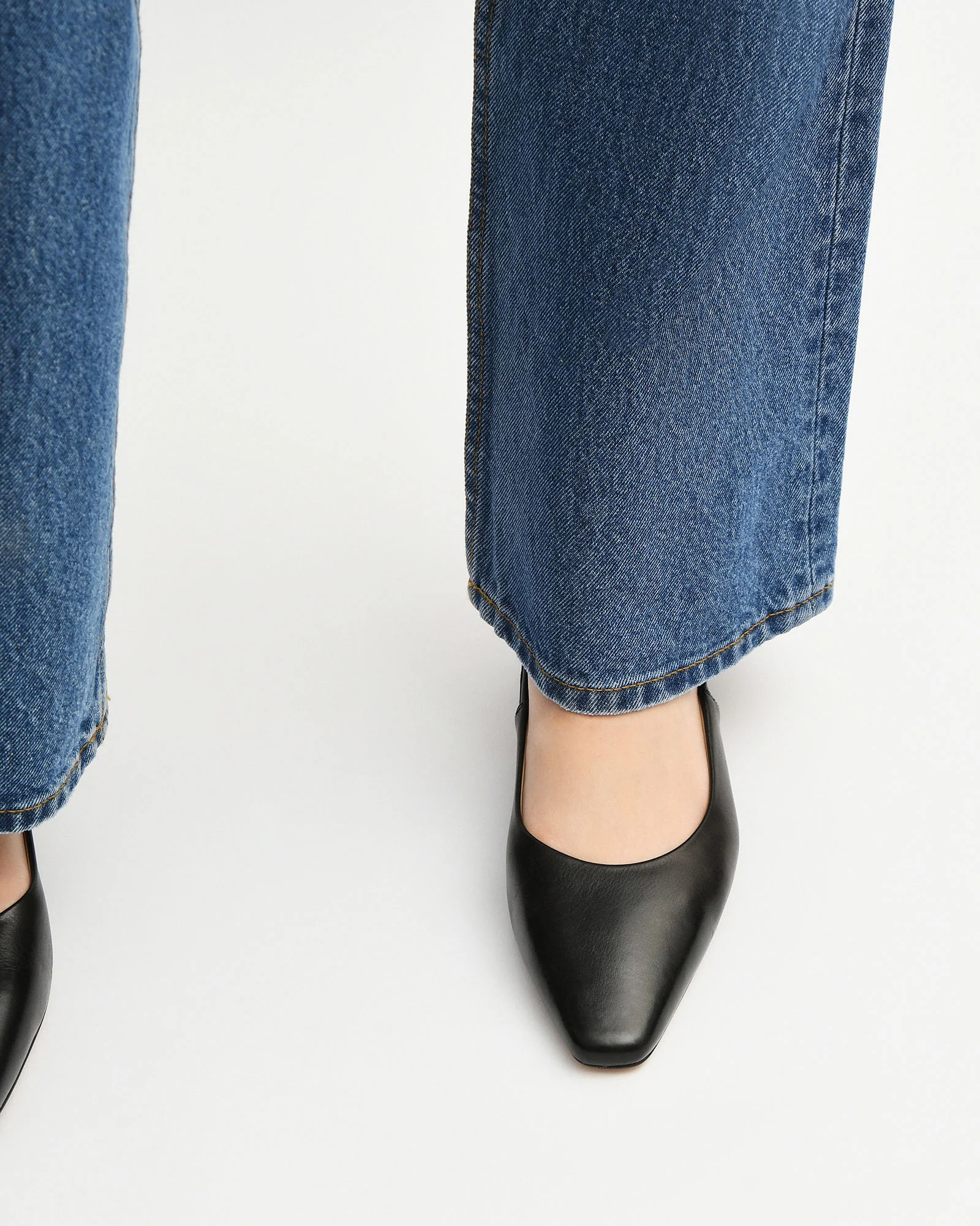 LARISSA DRESS FLATS BLACK LEATHER - Image 12