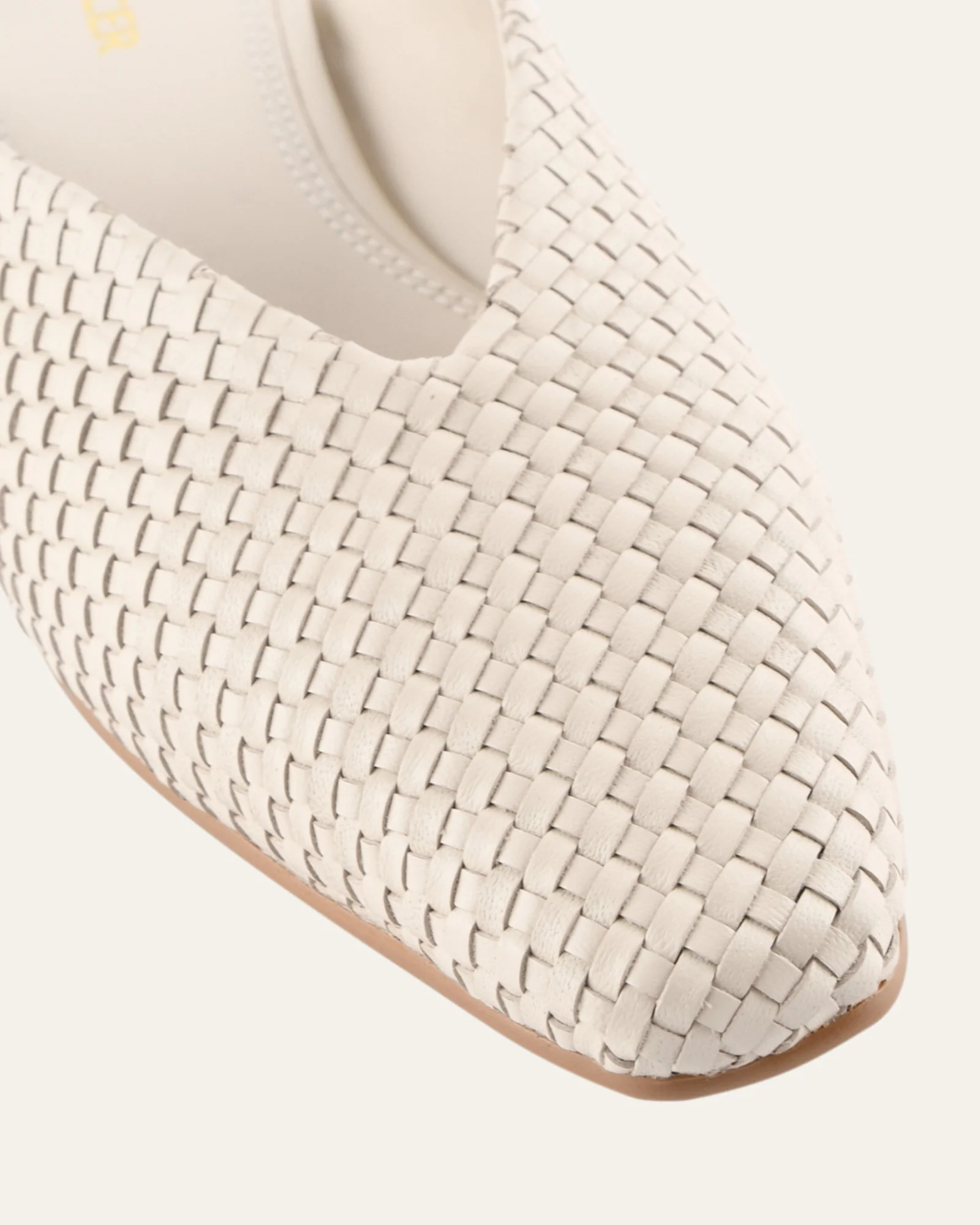LENA DRESS FLATS OFF WHITE LEATHER - Image 4