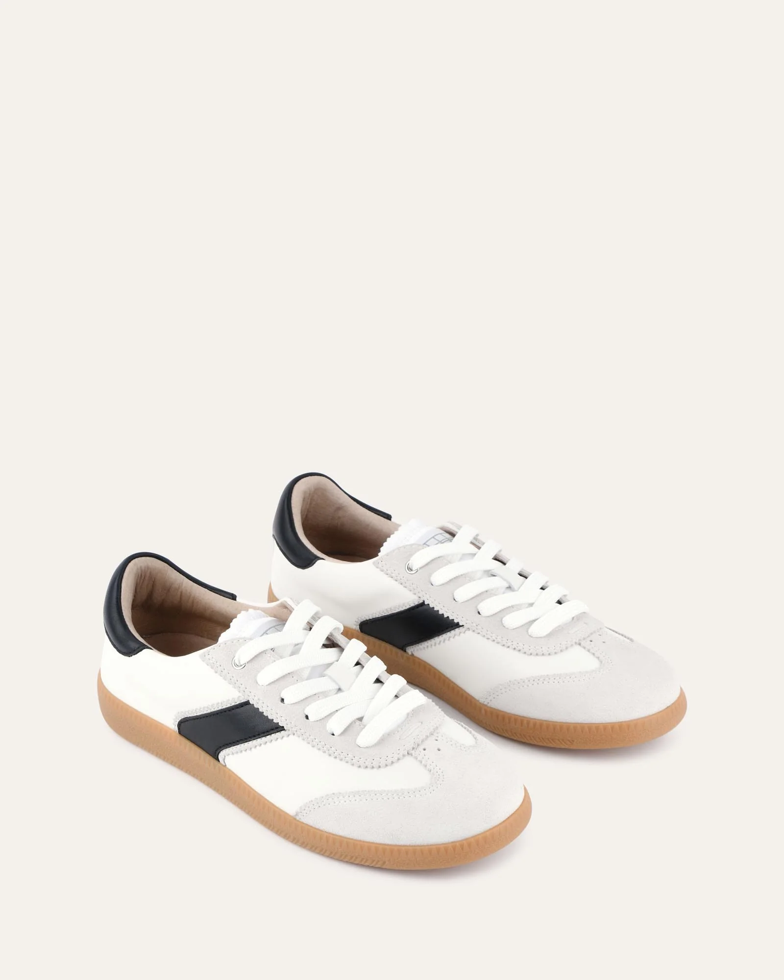 LOLA SNEAKERS WHITE BLACK LEATHER - Image 3