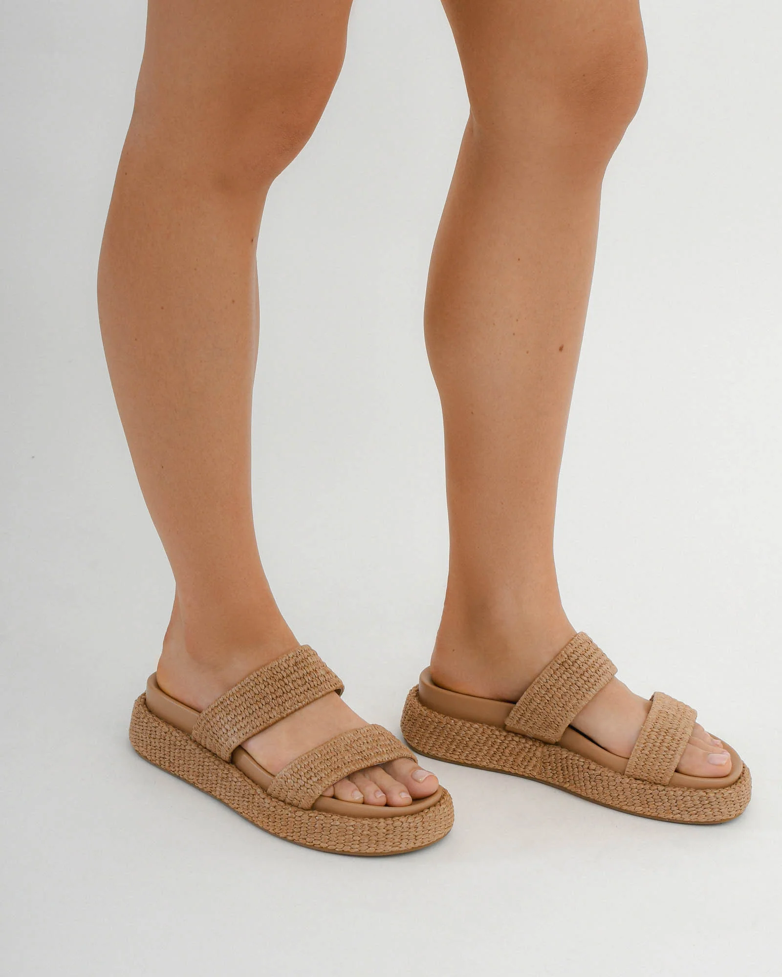 MARCO FLAT SANDALS TAN RAFFIA - Image 8