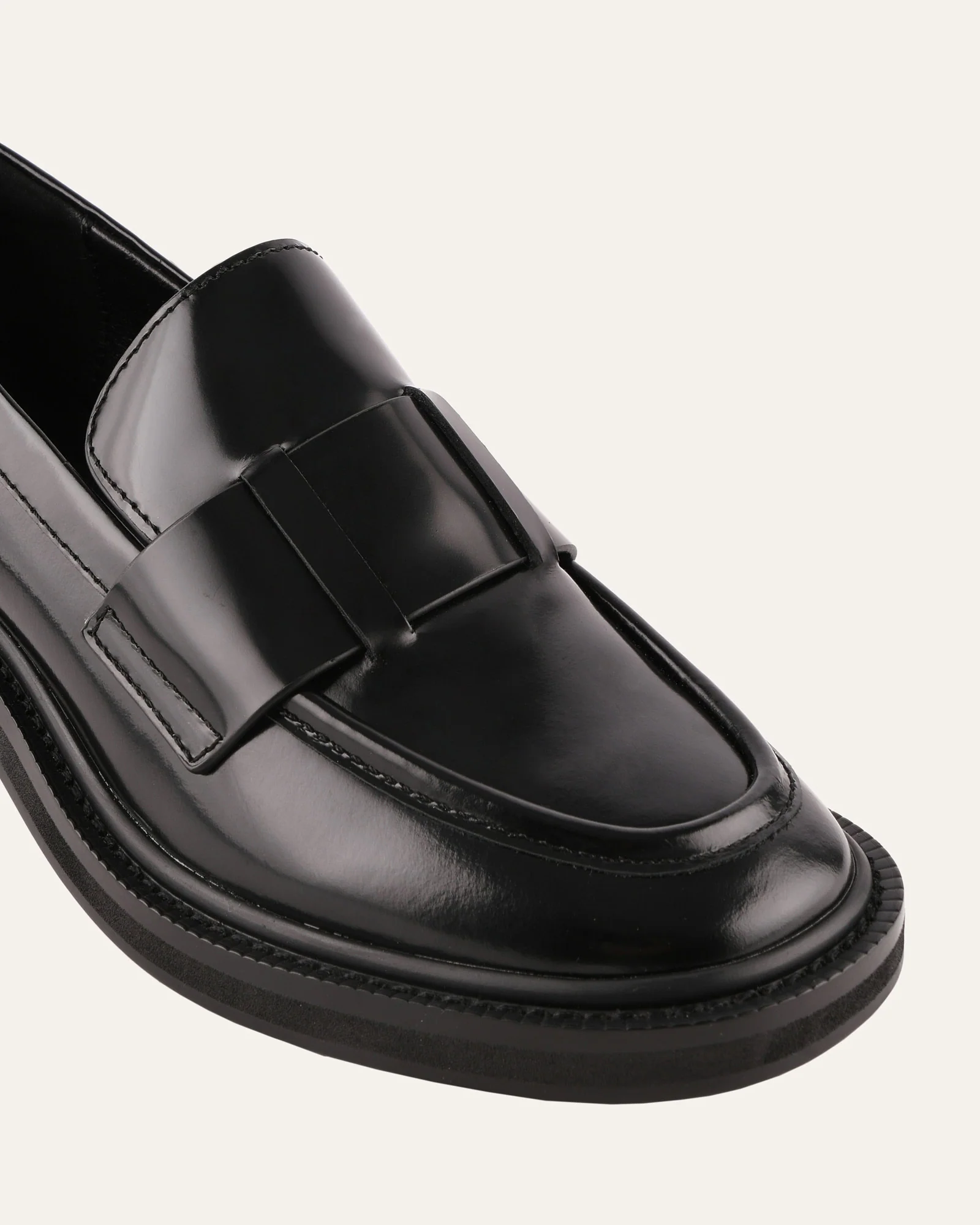 MATTHIAS LOW HEELS BLACK LEATHER - Image 4