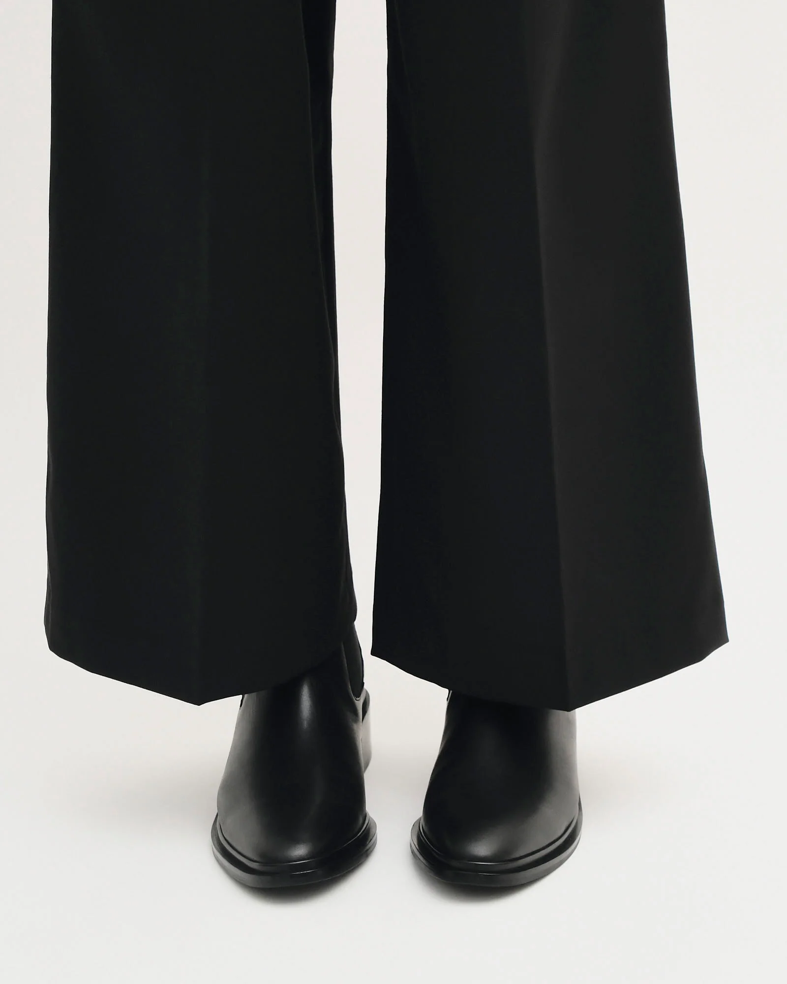 MELROSE FLAT ANKLE BOOTS BLACK LEATHER - Image 7