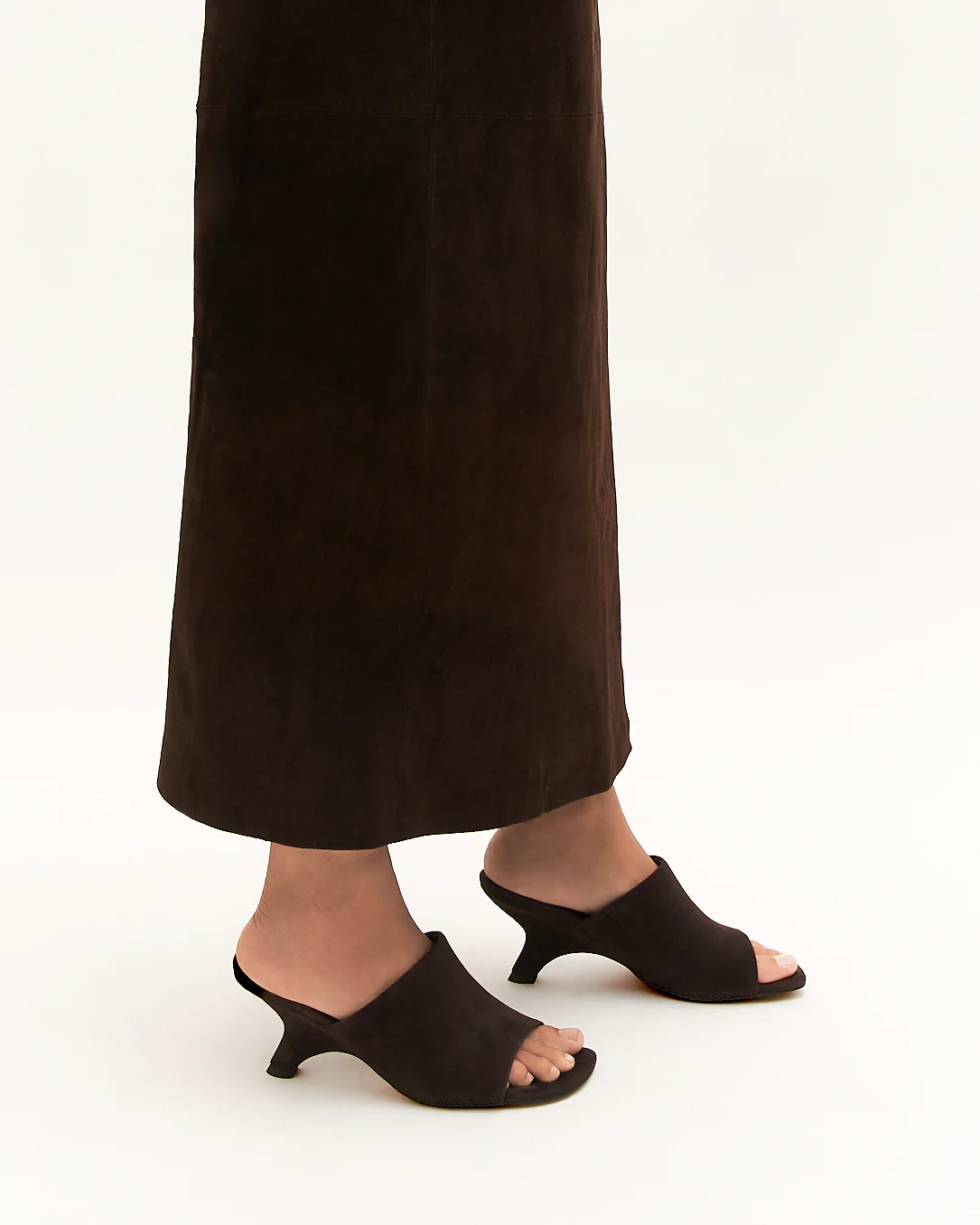 MENA MID HEEL SANDALS BITTER CHOC SUEDE - Image 7