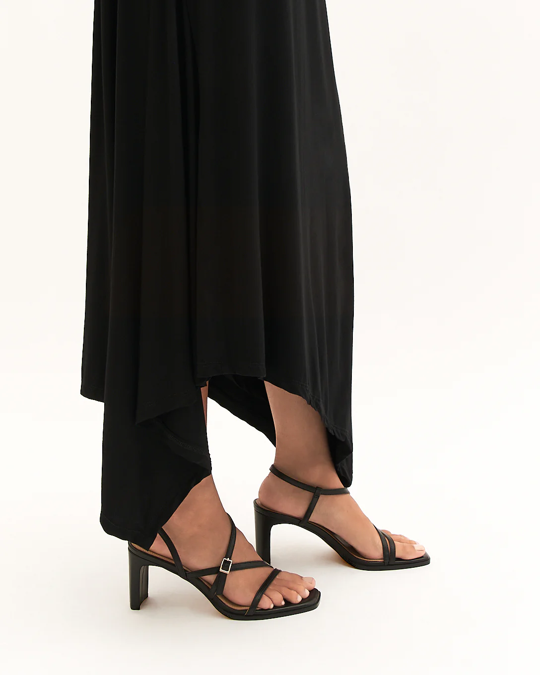 NALA MID HEEL SANDALS BLACK LEATHER - Image 7