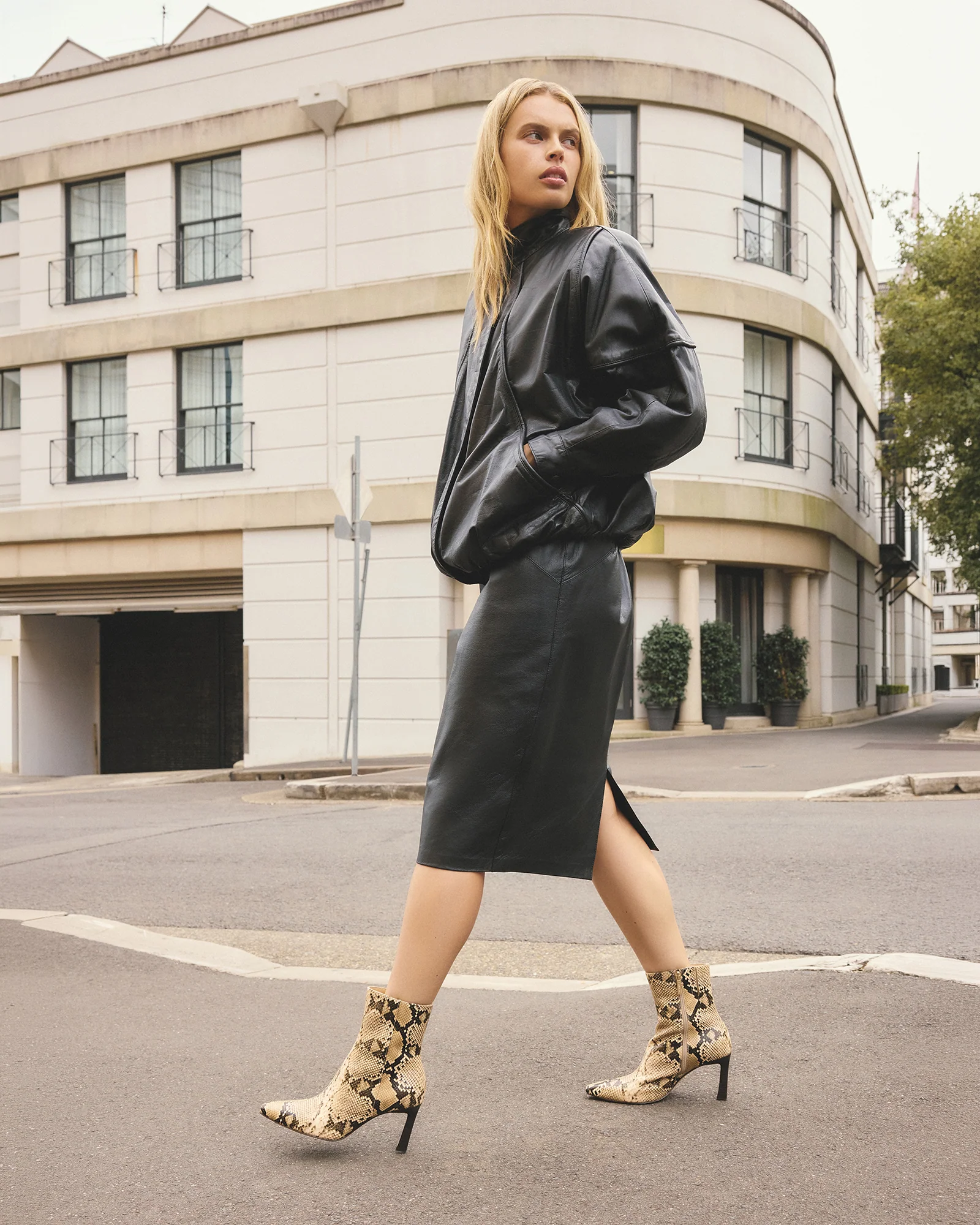 NESSIE MID ANKLE BOOTS BEIGE SNAKE PRINT LEATHER - Image 7