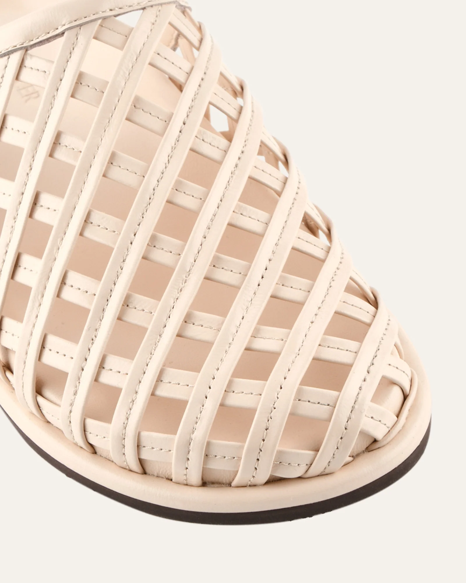 ORAN FLAT SLIDES VANILLA LEATHER - Image 3