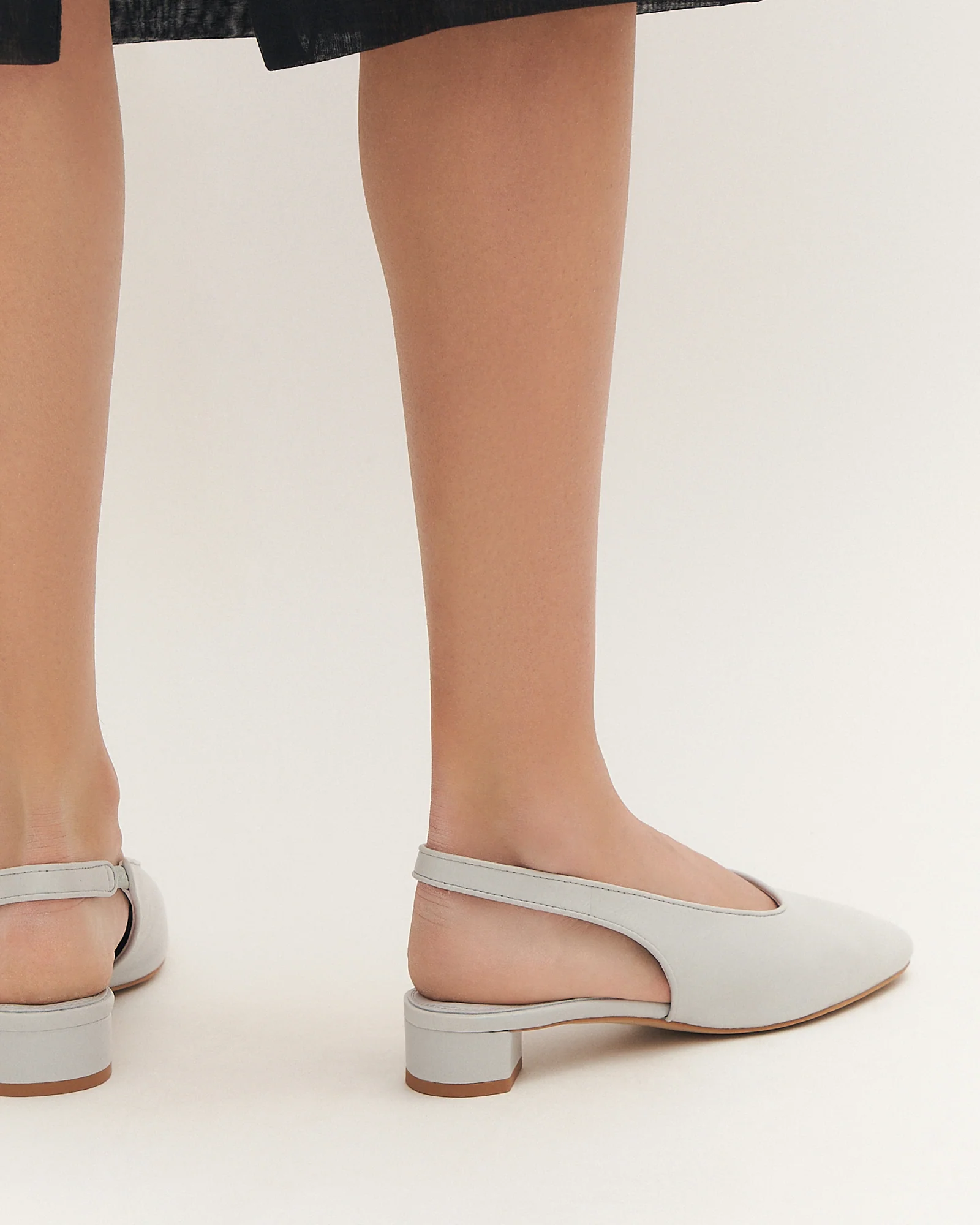 ORBIT LOW HEELS DUSK BLUE LEATHER - Image 8