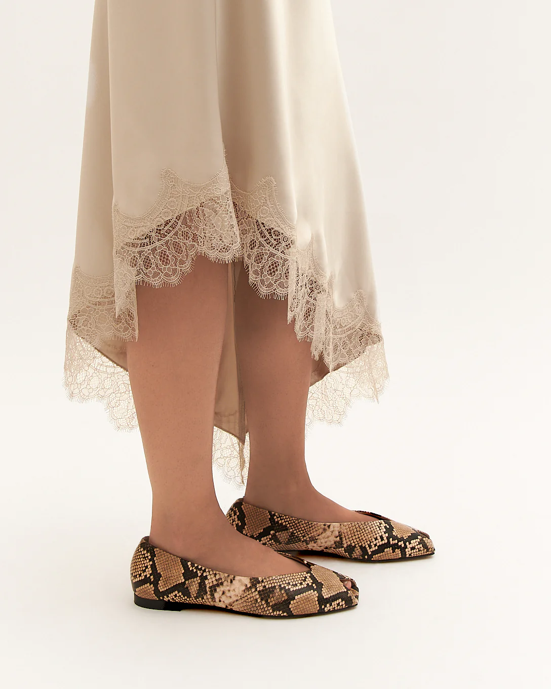 PATSY CASUAL FLATS BEIGE SNAKE PRINT LEATHER - Image 7