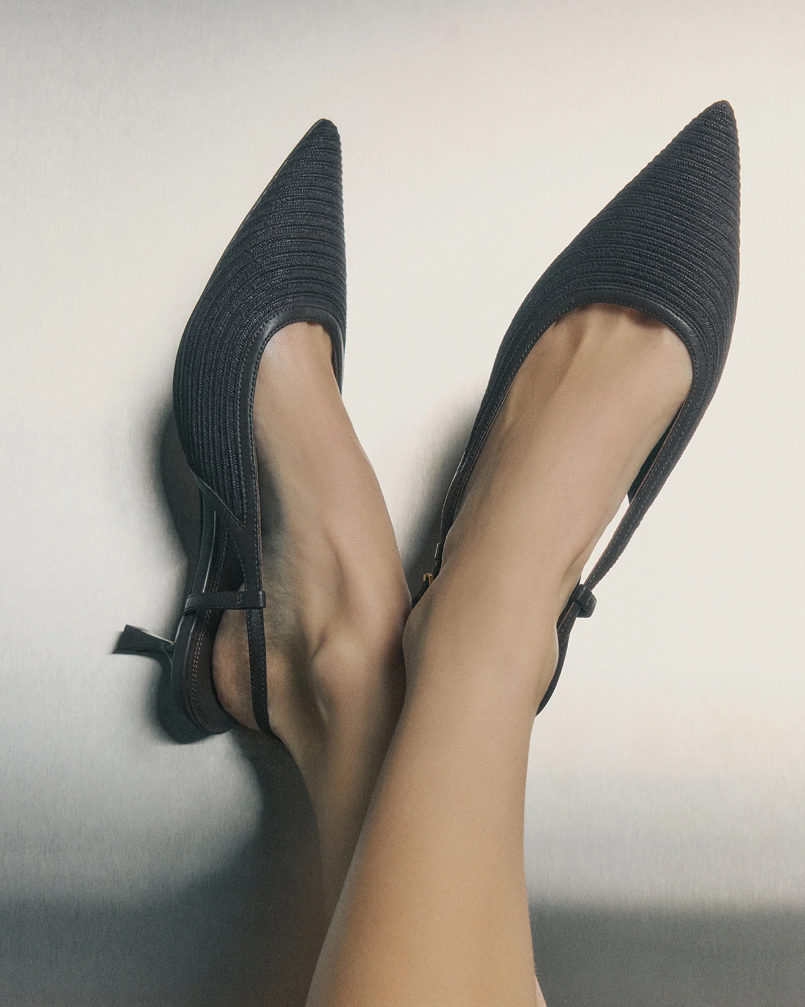 PERRY LOW HEELS BITTER CHOC RAFFIA - Image 7