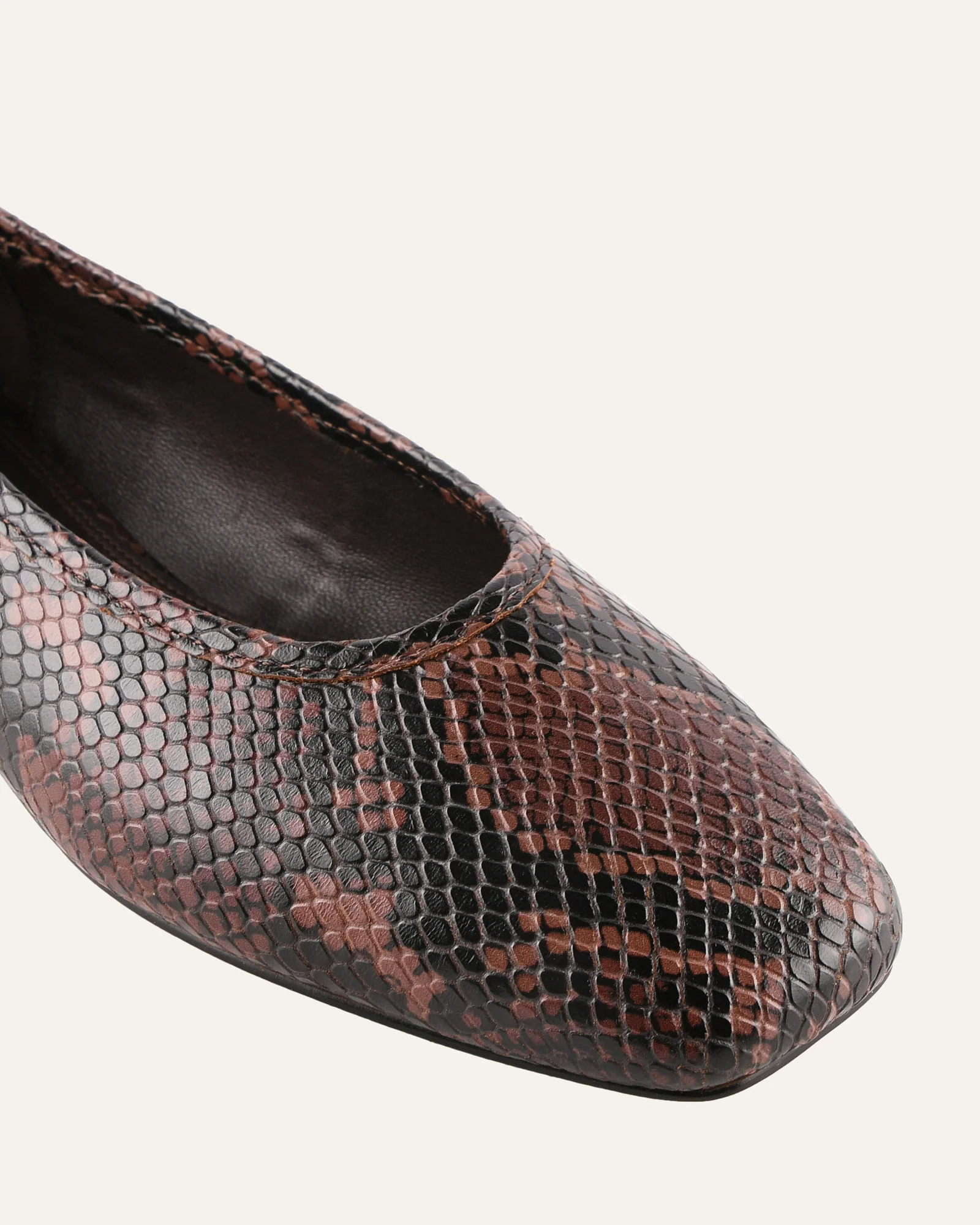 SERENA CASUAL FLATS DARK SNAKE PRINT LEATHER - Image 4