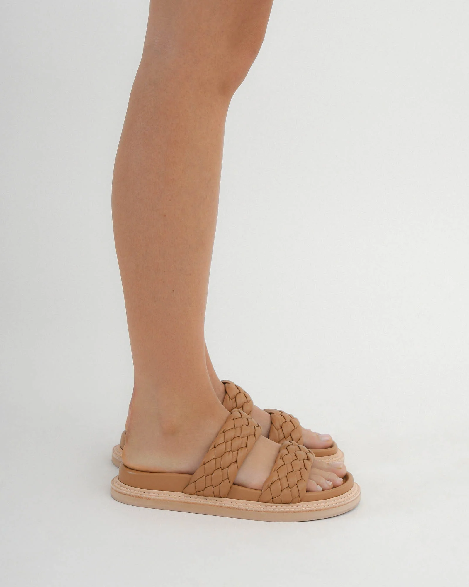 VEGA FLAT SANDALS TOFFEE LEATHER - Image 9